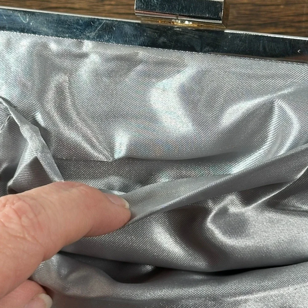 Silver Mesh Evening Clutch Bag with Chain Strap‎ Elegant Party Purse